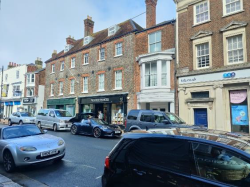 118a High Street, Newport, PO30
