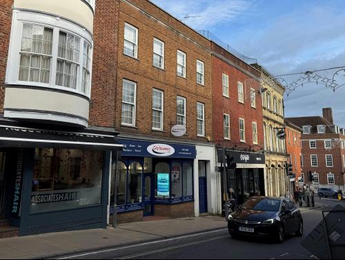 88/89 High Street, Winchester, SO23