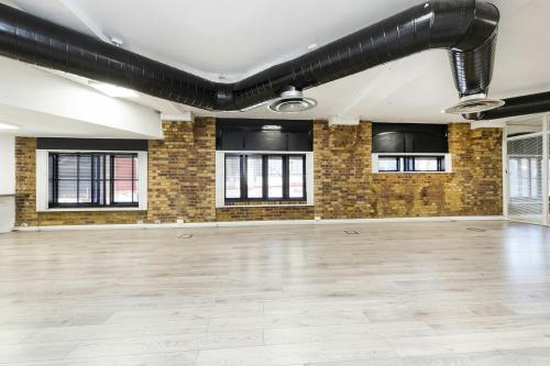 1 Telfords Yard, 6-8 The Highway, Wapping, London, E1W