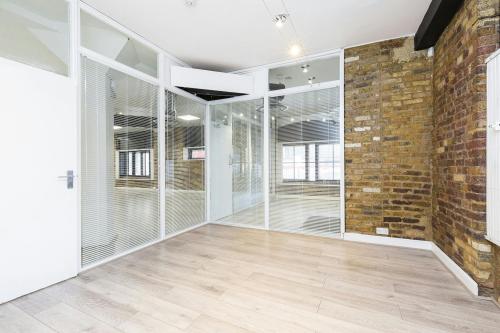 1 Telfords Yard, 6-8 The Highway, Wapping, London, E1W