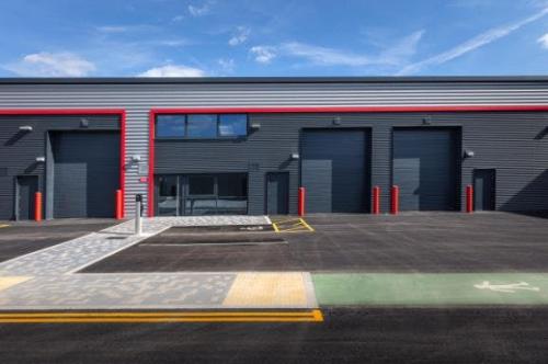 692 Stirling Road, Slough, SL1