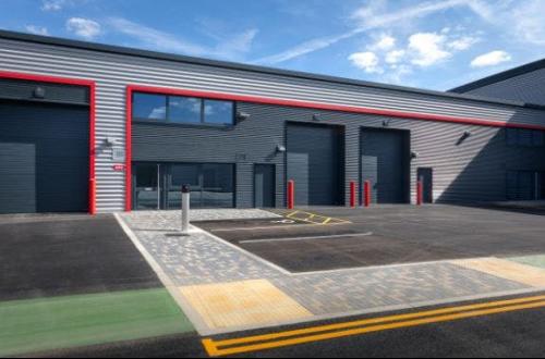 692 Stirling Road, Slough, SL1