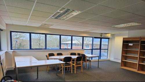 Unit 72, Shrivenham Hundred Business Park, Majors Road, Watchfield, SN6