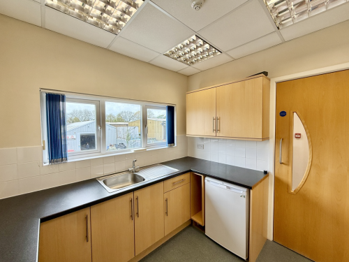 Unit 4, Kings Heath Industrial Estate, Kingsfield Close, Northampton, NN5
