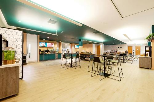 Park House, Crawley Business Quarter, Manor Royal, Crawley, RH10