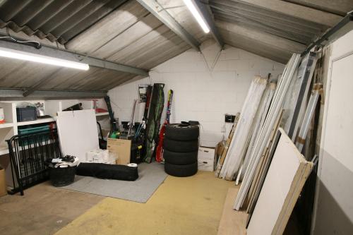 Unit 12, Ebblake Industrial Estate, 7 Black Moor Road, Verwood, BH31
