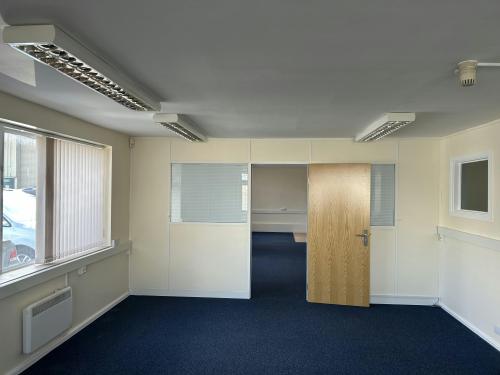 Chelworth Office Centre Chelworth Industrial Estat, Block D, Cricklade, Nr Swindon, SN6