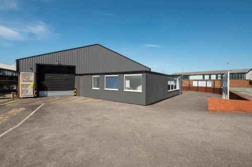Unit E1, Stanley Green Business Park, Cheadle, SK8