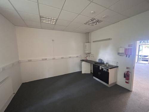 Unit 18a, Orbital 25 Business Park, Dwight Road, Watford, WD18