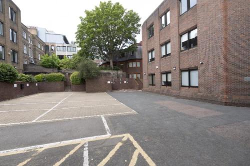Spencer House, 23 Sheen Road, Richmond, TW9