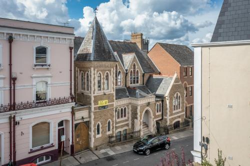 Regent House, Ward Street, Guildford, GU1