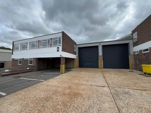 Unit 6 Multipark Norcot, Norcot Industrial Estate, Sterling Way, Reading, RG30