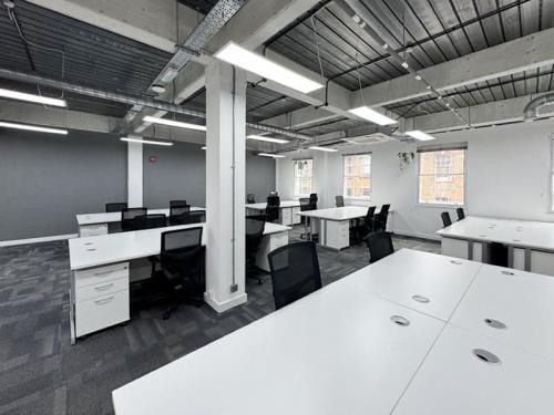 Office 2.1, 2 Bath Place, Shoreditch, London, EC1V