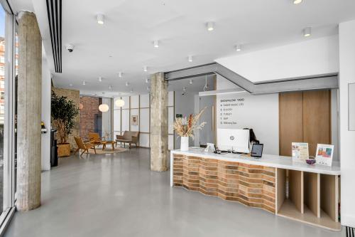 Brownlow Yard, 12 Roger Street, Bloomsbury, London, WC1N