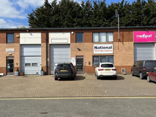 Unit B, Merlin Centre, Gatehouse Close, Aylesbury, HP19