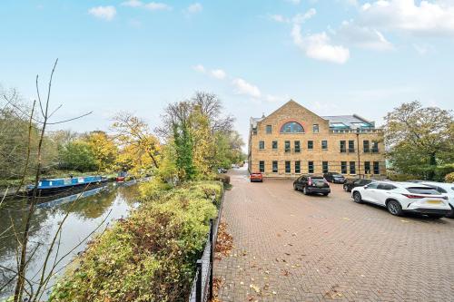 Trinity Court, Church Street, Rickmansworth, WD3