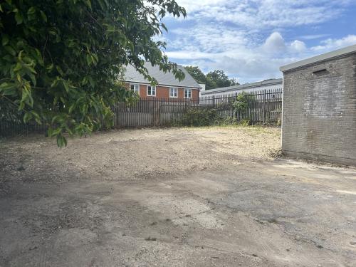 Rear Workshop & Yard, 36-38 Thornhill Park Road, Thornhill, Southampton, SO18