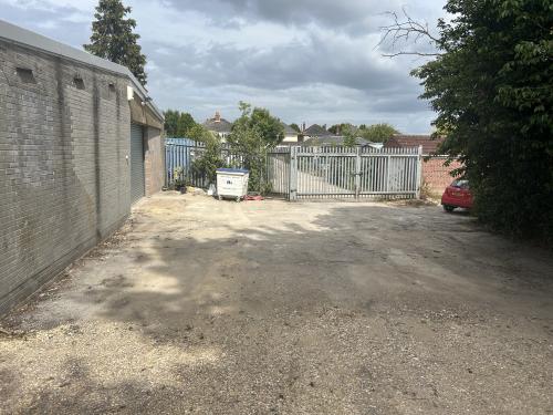Rear Workshop & Yard, 36-38 Thornhill Park Road, Thornhill, Southampton, SO18