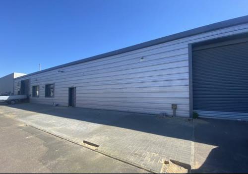 Units A1 & A2, Greycaine Road Industrial Estate, 2 Greycaine Road, Watford, WD24