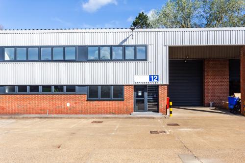 Units 3, 12, 14 and 15, Stocklake Park Industrial Estate, Farmbrough Close, Aylesbury, HP20