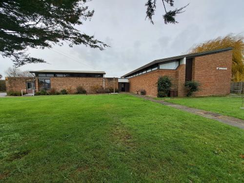 Pagham United Reformed Church, Pagham Road, Pagham, Bognor Regis, PO21