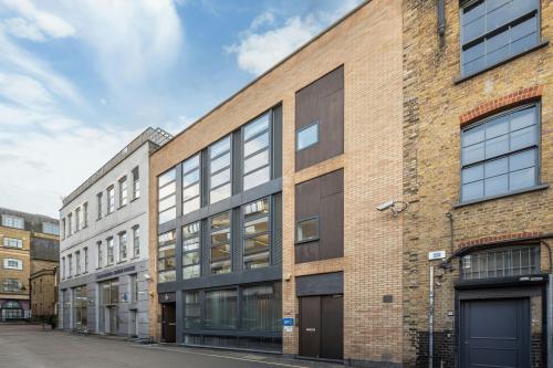 6 Greenland Place, Camden, London, NW1