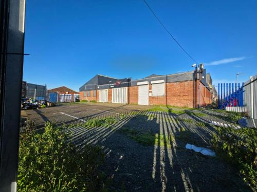 Barking Business Centre, Thames Road, Barking, IG11