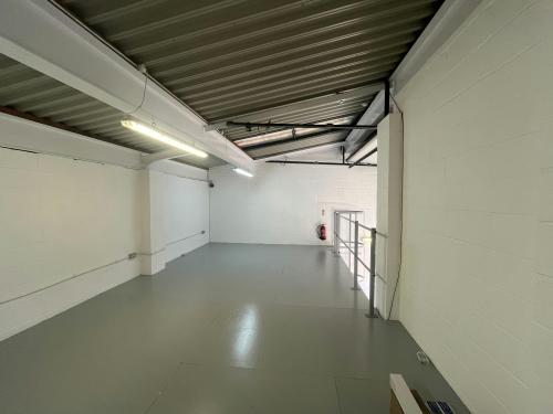 Unit 29-30, The Talina Centre, Fulham, London, SW6