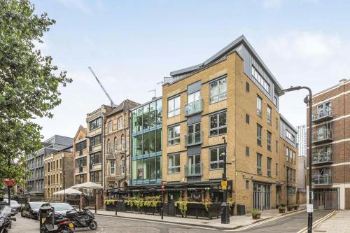11 Hoxton Square, Shoreditch, London, N1