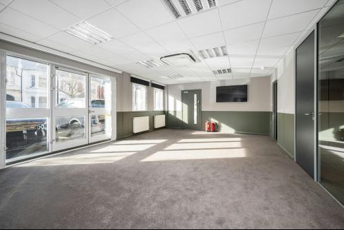 77 Maygrove Road, West Hampstead, London, NW6
