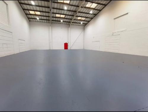 4, Apex Industrial Estate, Hythe Road, White City, London, NW10