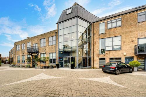 Studio 10 The Courtyard, 100 Villiers Road, Willesden, London, NW2