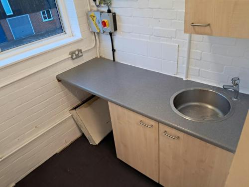 114-115 Liscombe, Birch Hill, Bracknell, RG12
