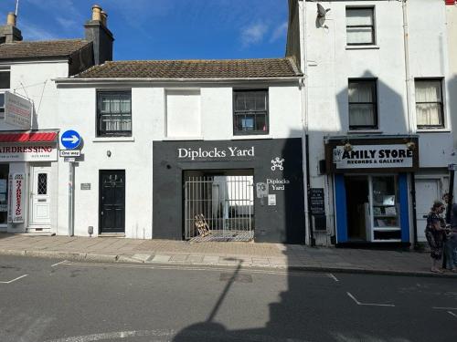Unit 3 Diplocks Yard, North Road, North Laine, Brighton, BN1