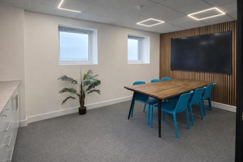 Unit 9, Winchester Hill Business Park, Winchester Hill, Romsey, SO51