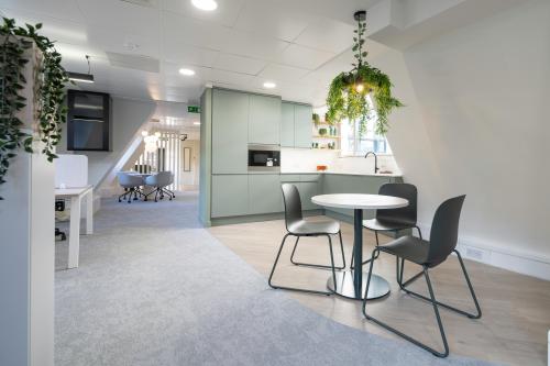15 Basinghall Street, 15-16 Basinghall Street, London, EC2V