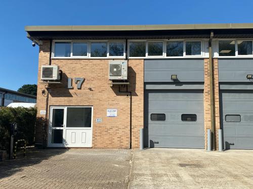 Unit 17, The Bell Centre, Newton Road, Crawley, RH10