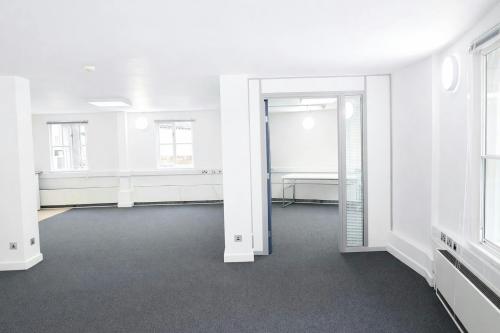 Suite 3, 15 Market Square, Bishop's Stortford, CM23
