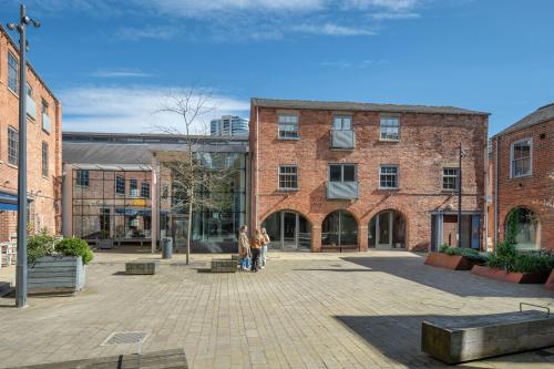 The Round Foundry, 3 Saw Mill Yard, Leeds, LS11