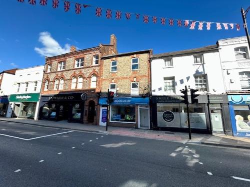 45 & 45A Cheap Street, Newbury, RG14