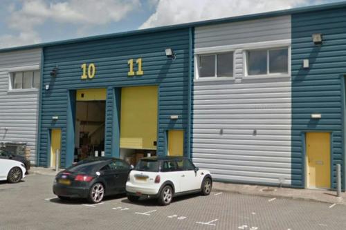 Unit 11, Horizon Business Centre, Alder Close, Erith, DA18