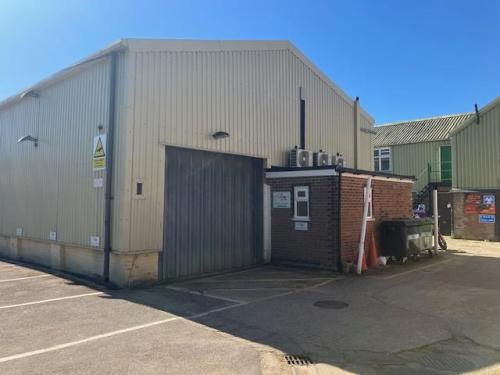 Unit 10/10C, North's Estate, Old Oxford Road, Piddington, High Wycombe, HP14