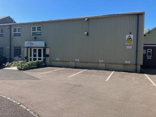 Unit 10/10C, North's Estate, Old Oxford Road, Piddington, High Wycombe, HP14