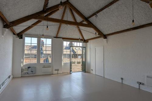 Unit 12, 5 Durham Yard, Bethnal Green, London, E2