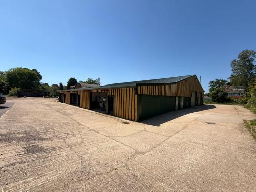 Broomlands Farm, Broadbridge Heath Road, Warnham, Horsham, RH12