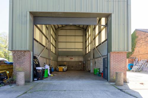 Garage Units, Leeds East Airport, Leeds, LS24