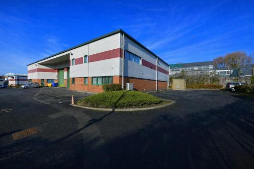 Unit 4B, Mount Pleasant Business Centre, Jackson Street, Oldham, OL4