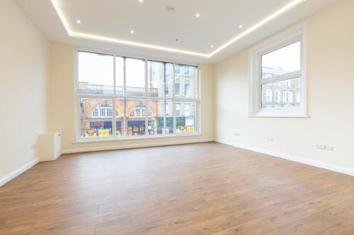 181 Earls Court, Earls Court Road, Earls Court, London, SW5