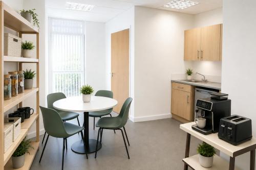 Unit 3 RO24, Harlow Business Park, Harlow, CM19