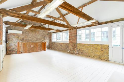 2 Durham Yard, Bethnal Green, London, E2